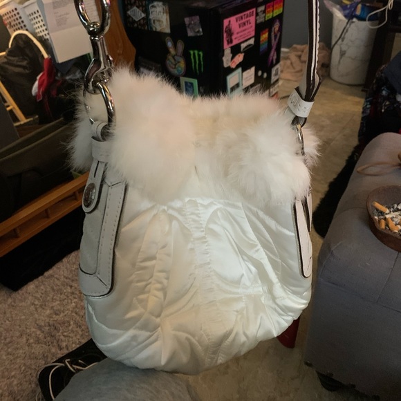 Coach purse - Picture 2 of 4